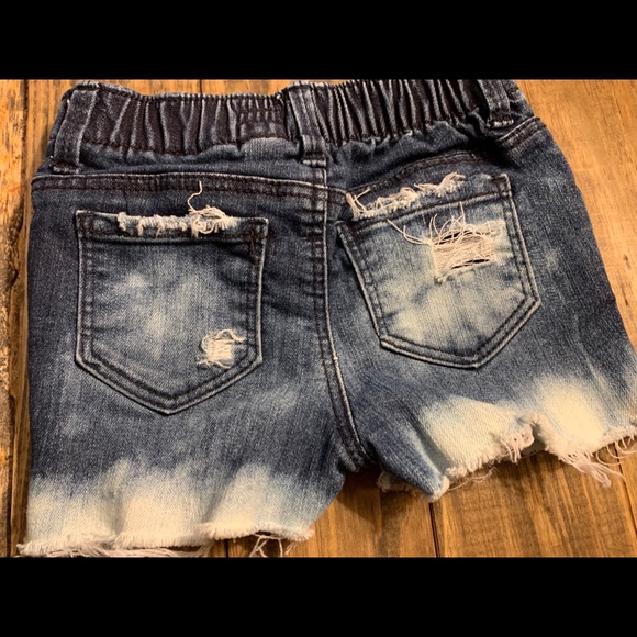 Leopard Distressed - Picture 2 of 2